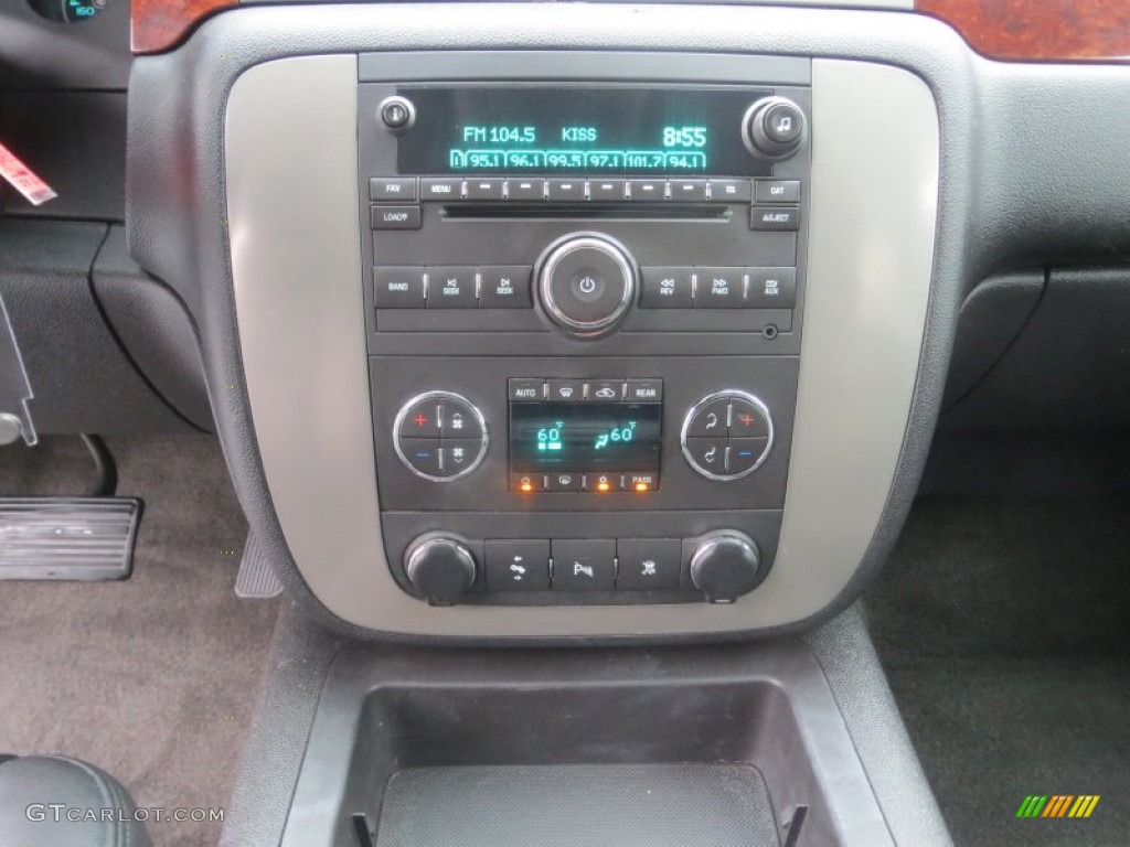 2009 GMC Yukon SLT Controls Photo #78294921