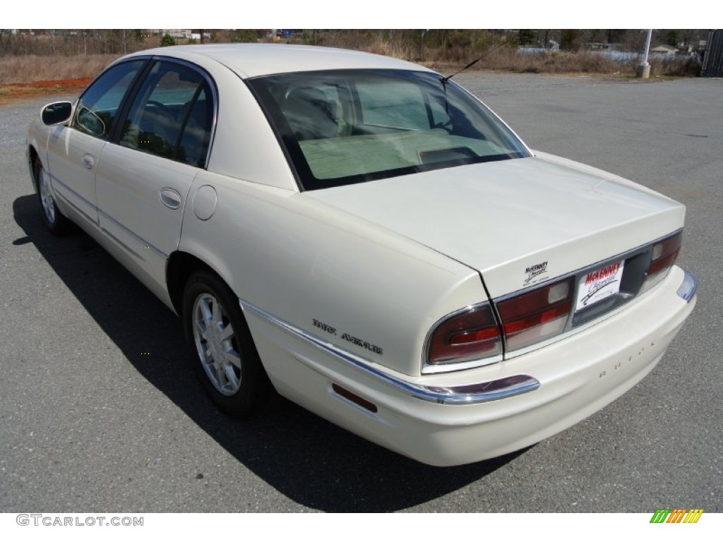 2002 Park Avenue  - White Diamond / Taupe photo #4