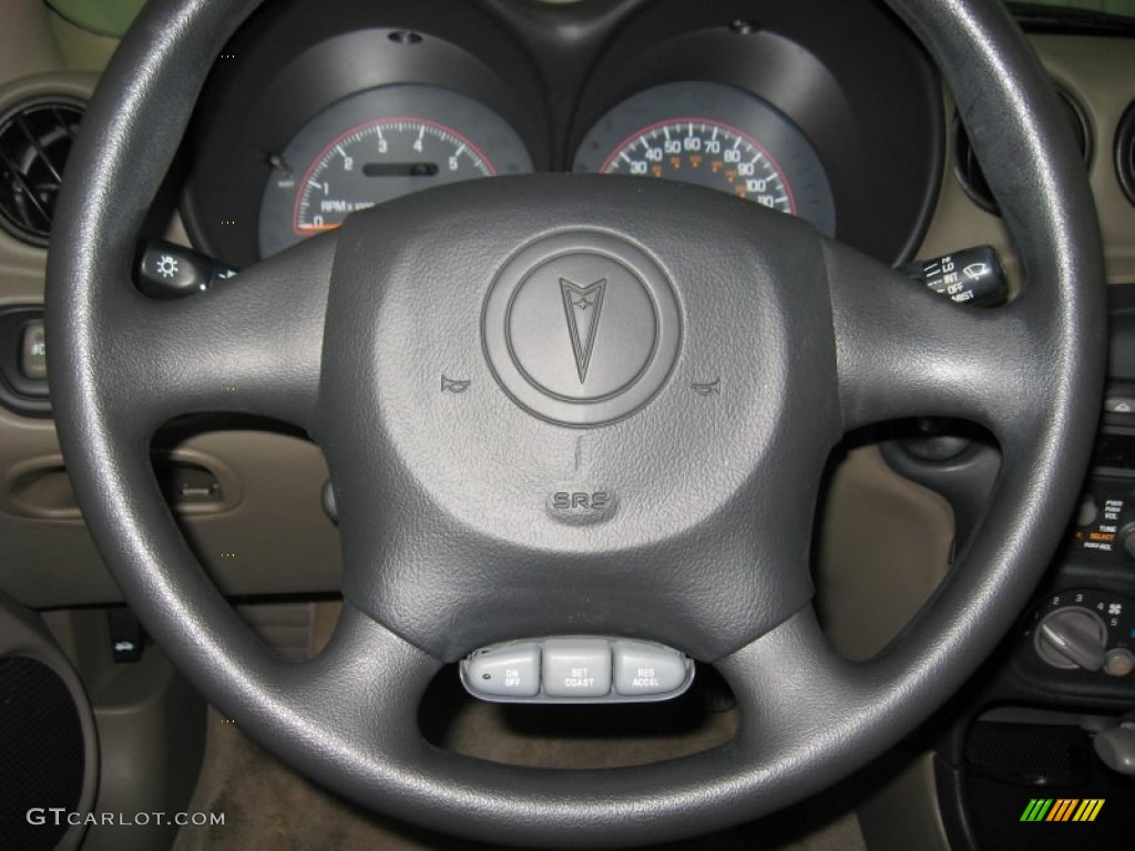 2001 Grand Am SE Sedan - Champagne Beige Metallic / Dark Taupe photo #26