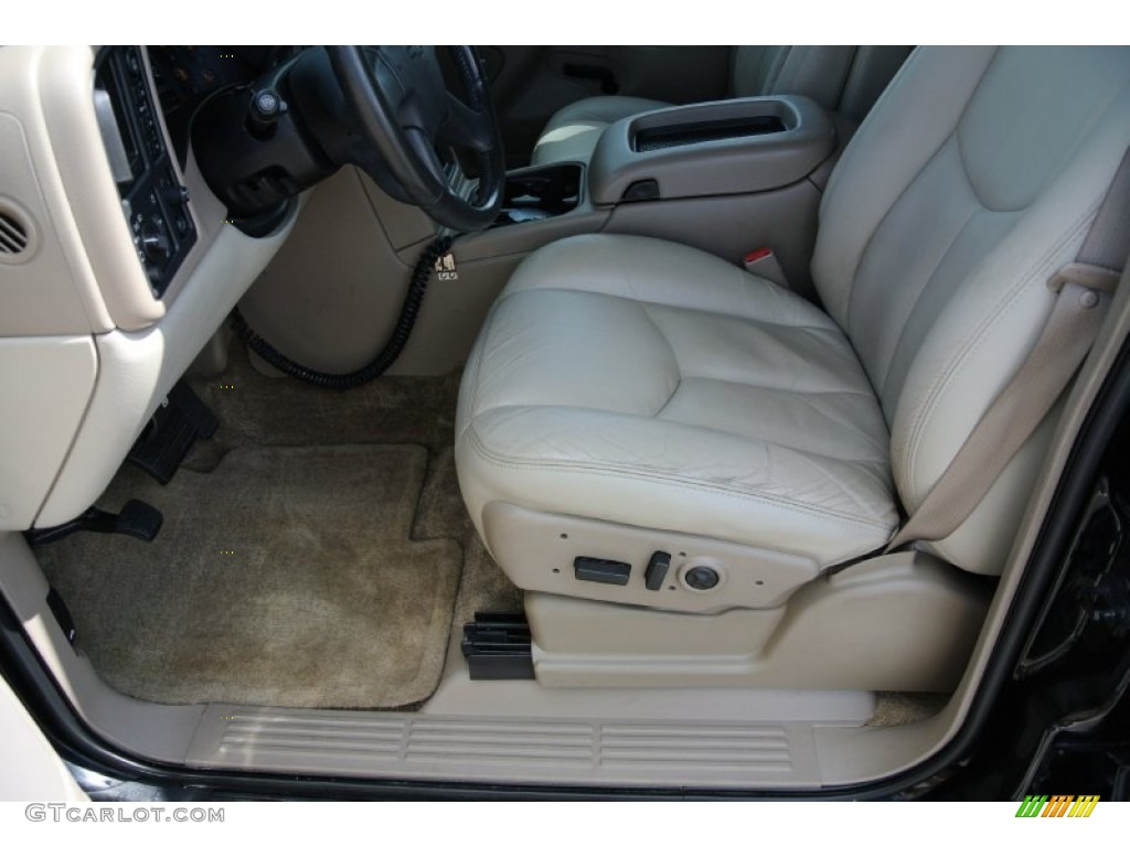 2003 Suburban 1500 Z71 4x4 - Black / Tan/Neutral photo #8