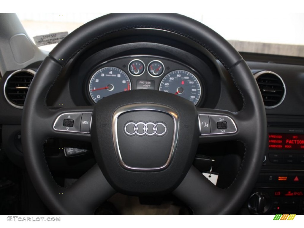 2013 Audi A3 2.0 TFSI Steering Wheel Photos