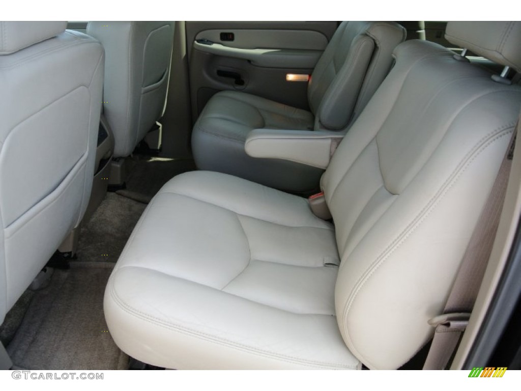 2003 Suburban 1500 Z71 4x4 - Black / Tan/Neutral photo #16