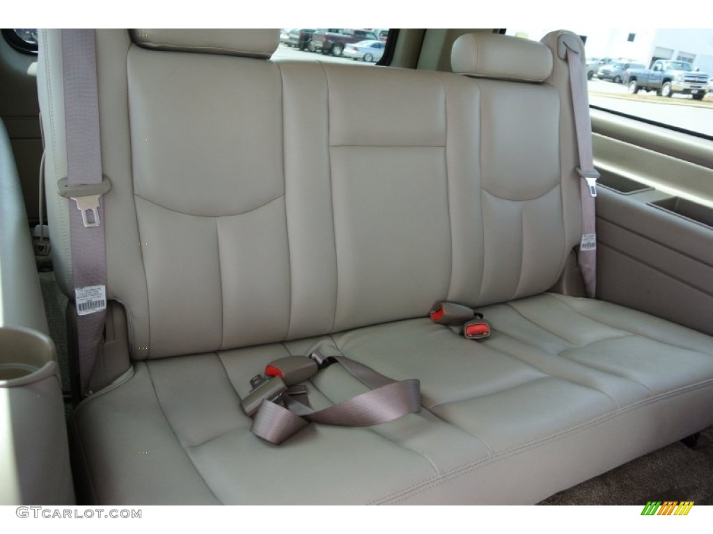 2003 Suburban 1500 Z71 4x4 - Black / Tan/Neutral photo #18