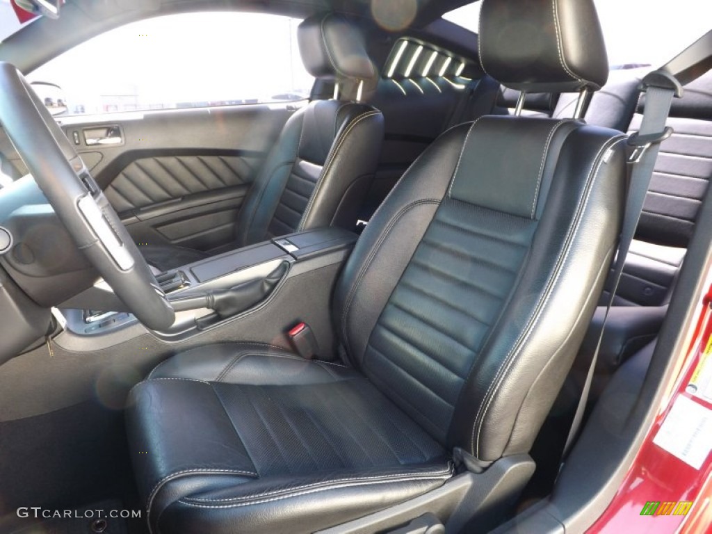Charcoal Black Interior 2010 Ford Mustang GT Premium Coupe Photo #78297479