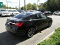 Black - 200 S Sedan Photo No. 4