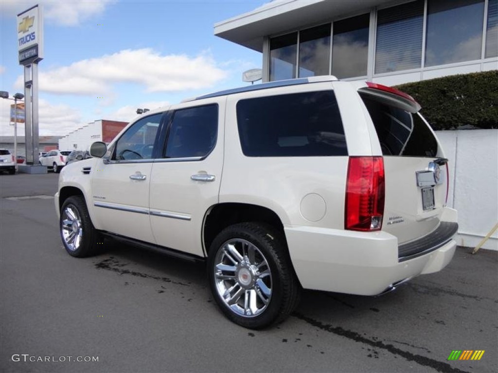 2013 Escalade Platinum AWD - White Diamond Tricoat / Ebony photo #5