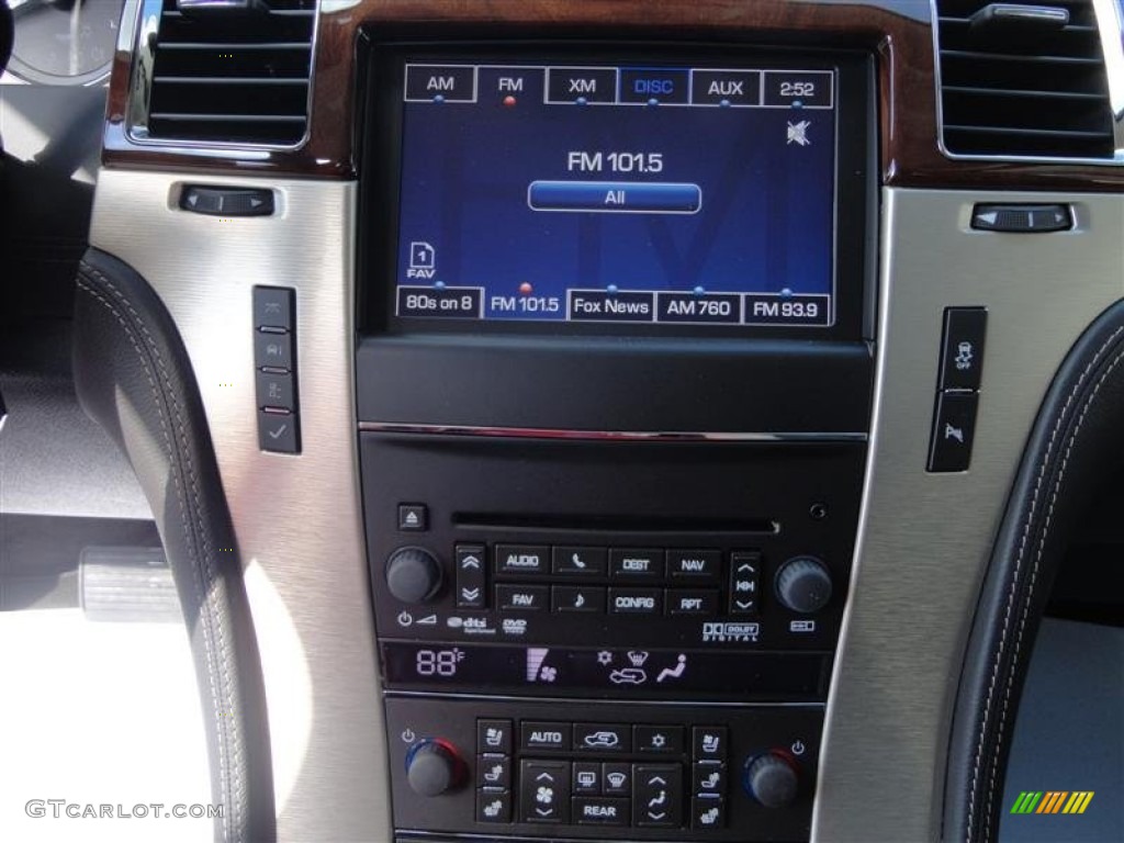 2013 Cadillac Escalade Platinum AWD Controls Photo #78298939