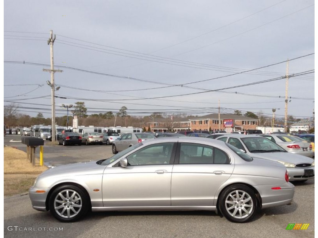 2002 Jaguar S-Type 3.0 Exterior Photos