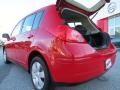 2010 Red Alert Nissan Versa 1.8 S Hatchback  photo #13