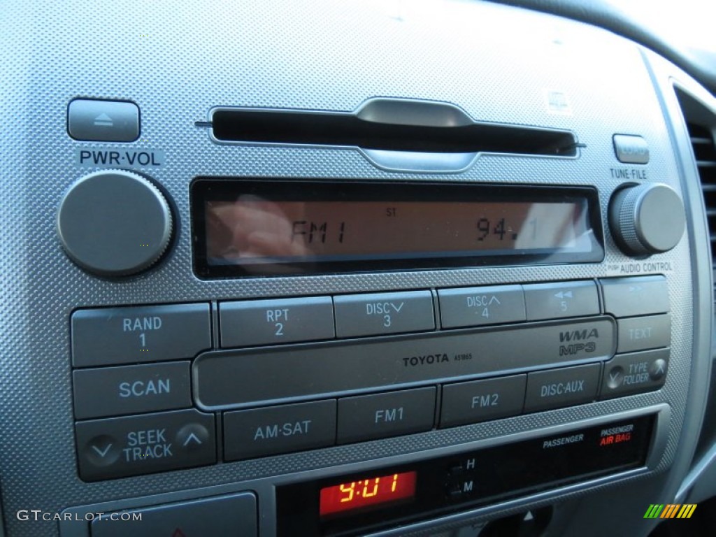 2010 Toyota Tacoma V6 SR5 TRD Sport Double Cab Controls Photos