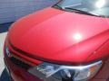 2013 Barcelona Red Metallic Toyota Camry SE V6  photo #10