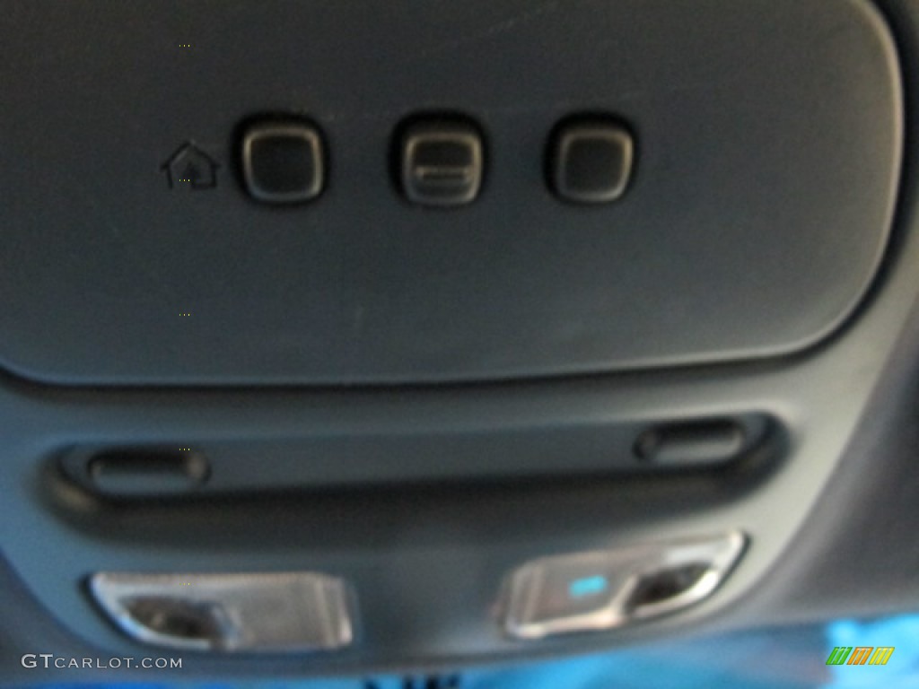 2000 Buick LeSabre Custom Controls Photo #78303571