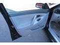 Black - Camry SE V6 Photo No. 10