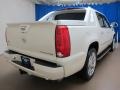 White Diamond - Escalade EXT Luxury AWD Photo No. 8