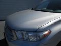 2013 Classic Silver Metallic Toyota Highlander   photo #11