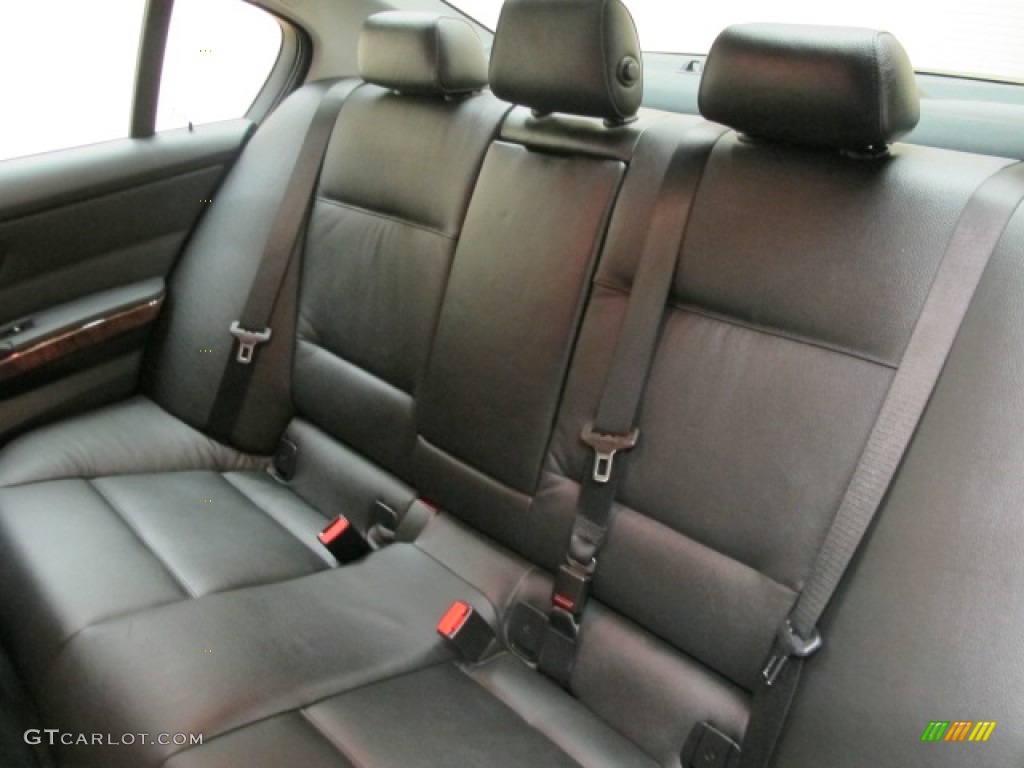 2007 BMW 3 Series 335xi Sedan Rear Seat Photo #78304882