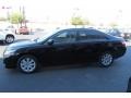 Black - Camry XLE Photo No. 4