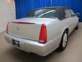 Light Platinum - DTS Sedan Photo No. 5