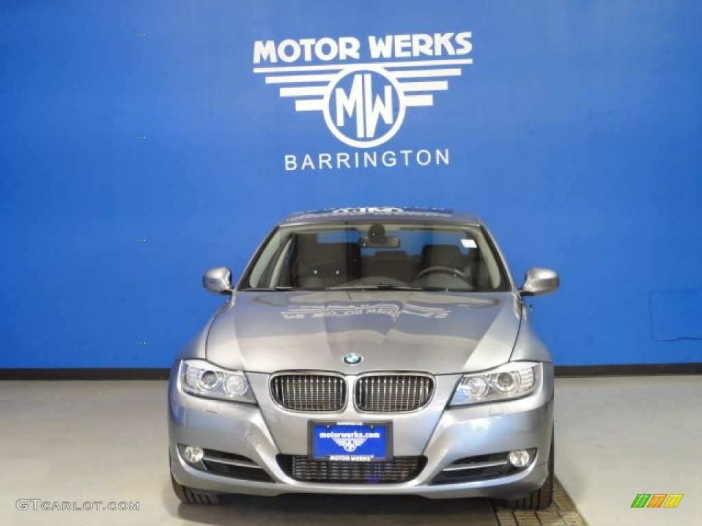 2011 3 Series 335i xDrive Sedan - Space Gray Metallic / Black photo #2