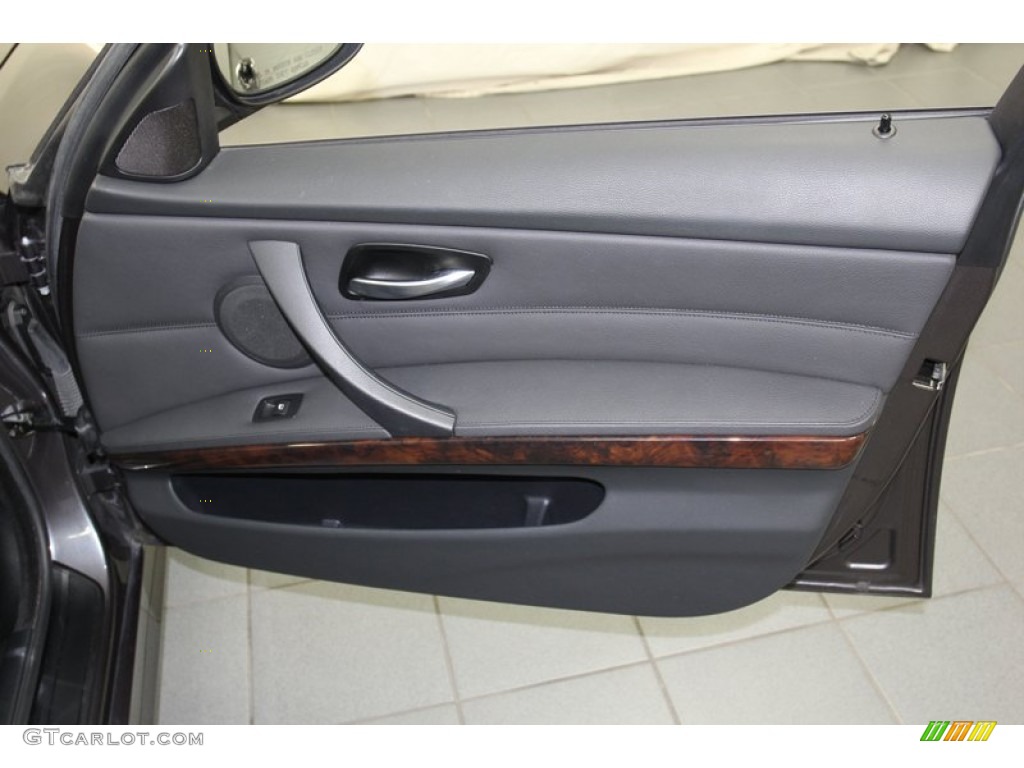 2006 BMW 3 Series 325i Sedan Black Door Panel Photo #78310210