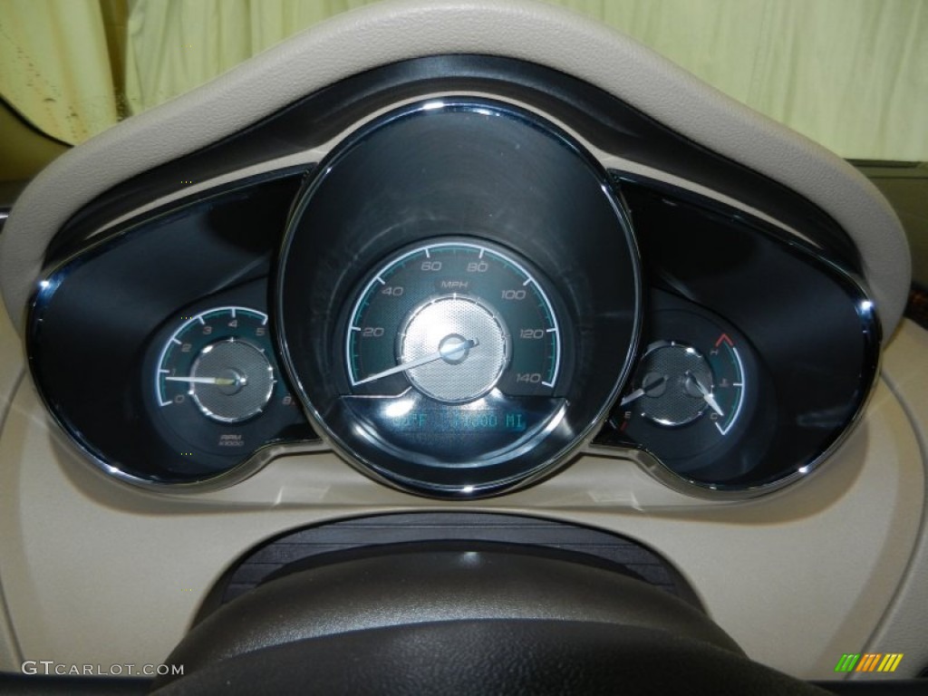 2009 Chevrolet Malibu LTZ Sedan Gauges Photo #78312370