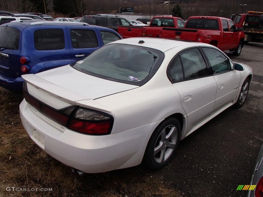 2004 Bonneville GXP - Ivory White / Taupe photo #6