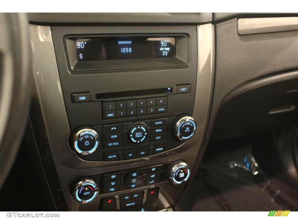 2010 Ford Fusion Sport AWD Controls Photo #78314050