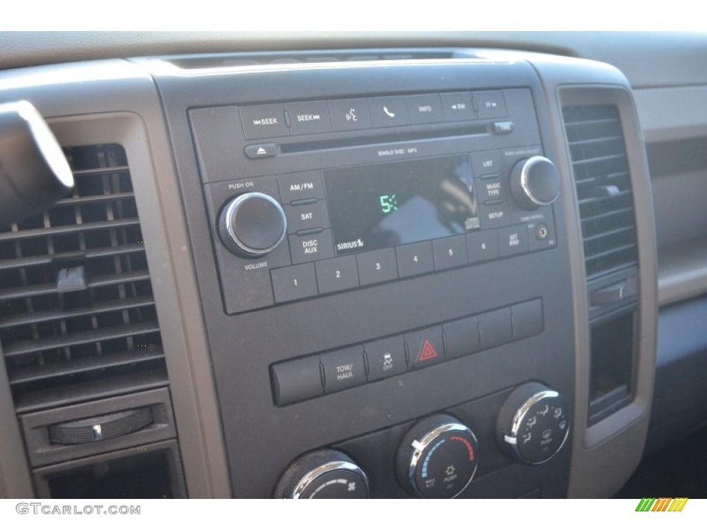 2010 Ram 1500 Lone Star Quad Cab - Austin Tan Pearl / Dark Slate/Medium Graystone photo #15