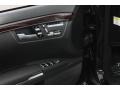 Black - S 550 4Matic Sedan Photo No. 17