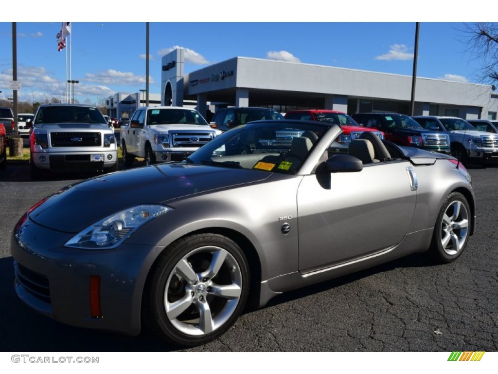 2007 350Z Touring Roadster - Carbon Silver Metallic / Frost photo #36
