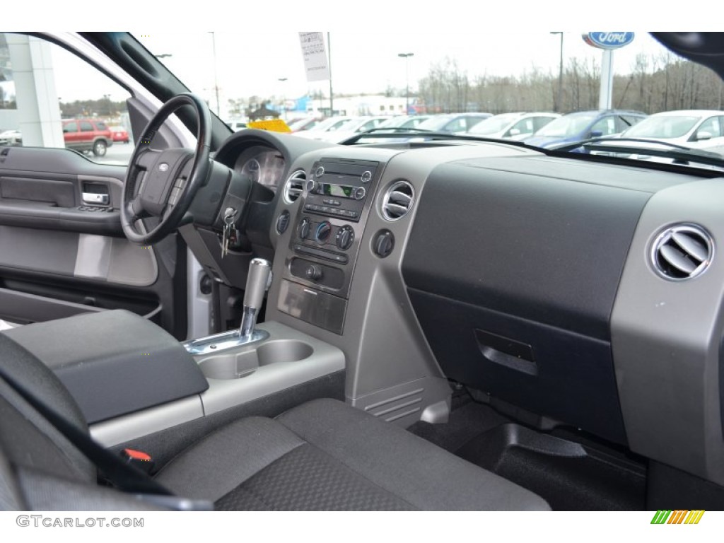 2008 Ford F150 FX4 SuperCab 4x4 Medium/Dark Flint Dashboard Photo #78317920