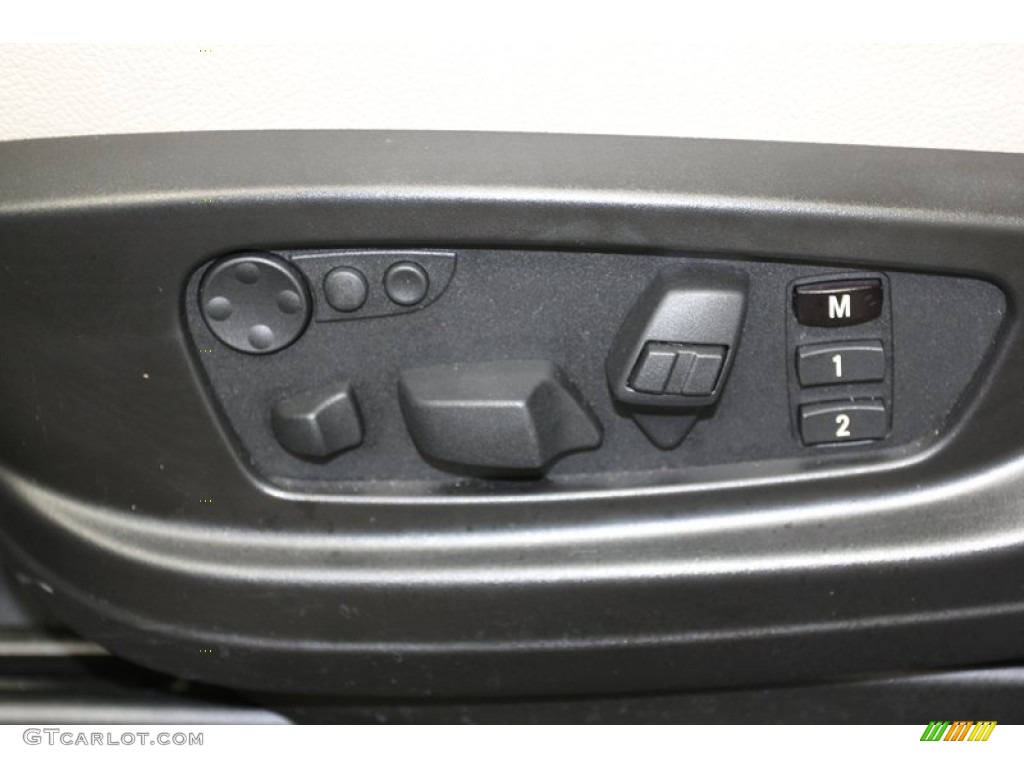 2012 BMW X6 xDrive50i Controls Photo #78318700