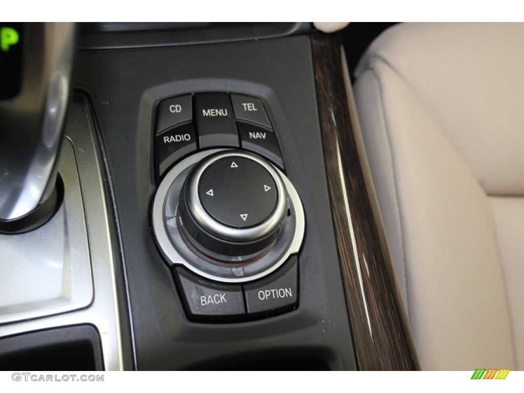 2012 BMW X6 xDrive50i Controls Photo #78318750