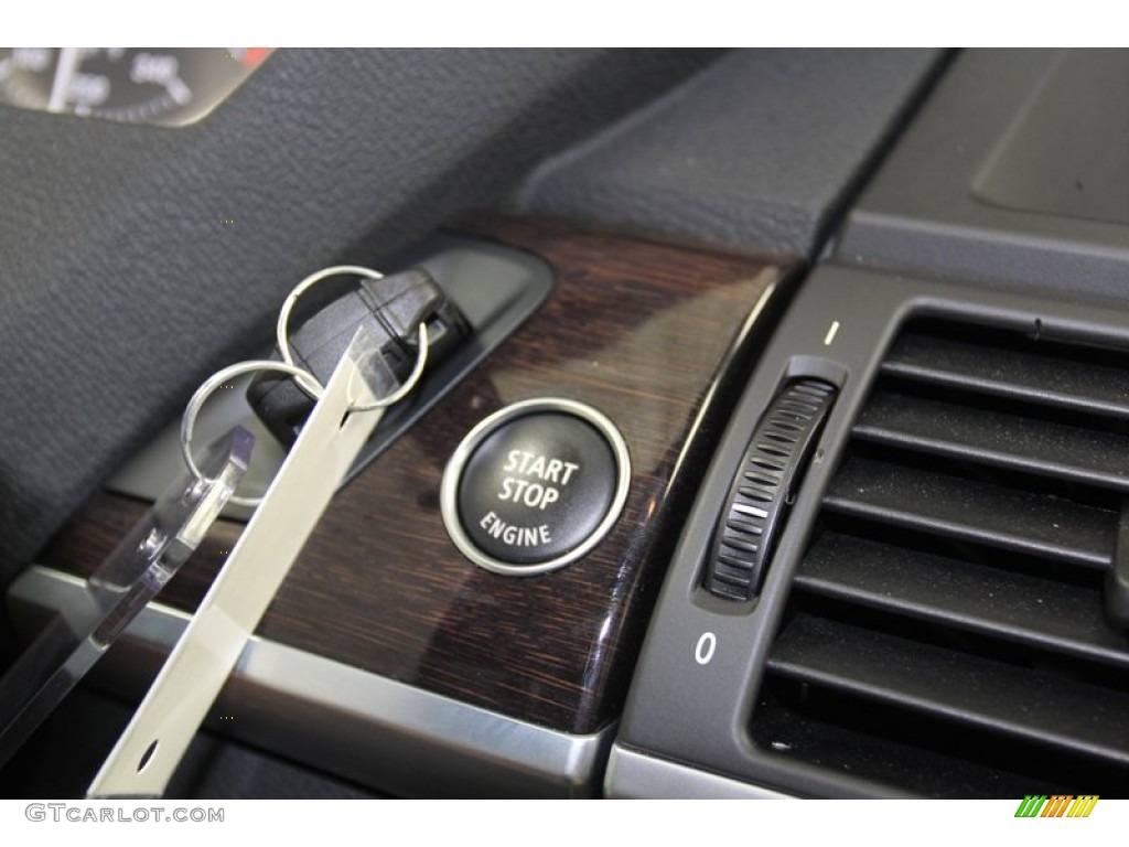2012 BMW X6 xDrive50i Controls Photo #78318760
