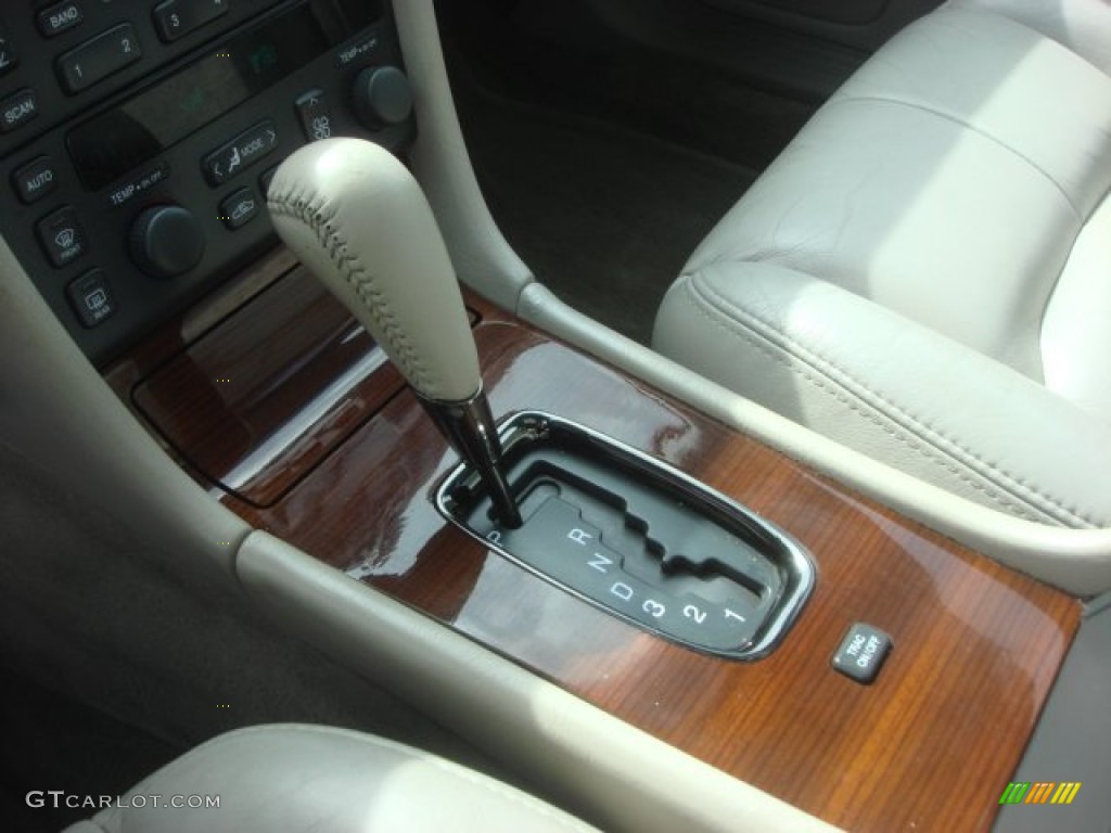 2000 Seville SLS - Polo Green / Oatmeal photo #18