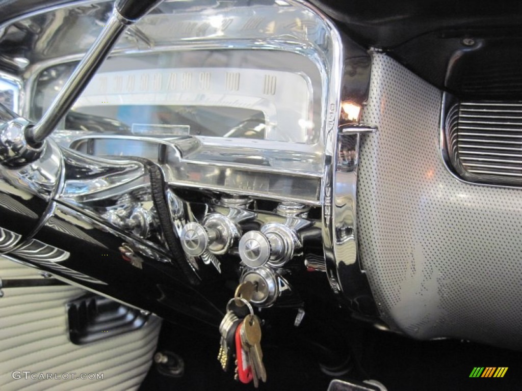 1954 Cadillac Eldorado Standard Eldorado Model Controls Photo #78321061