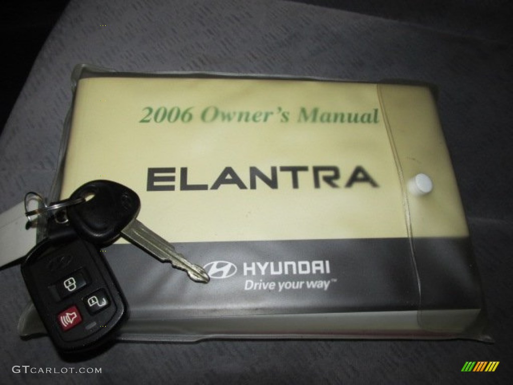 2006 Hyundai Elantra GLS Sedan Books/Manuals Photos