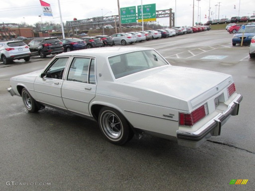 1983 LeSabre Custom Sedan - White / Dark Blue photo #7