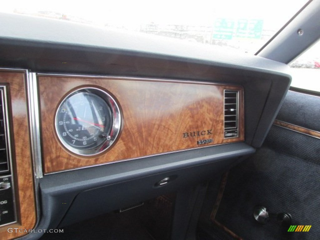 1983 Buick LeSabre Custom Sedan Dark Blue Dashboard Photo #78323946