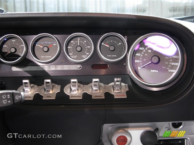 2005 Ford GT Standard GT Model Controls Photo #783249