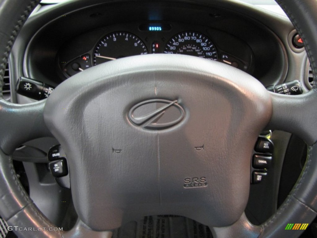 2001 Oldsmobile Alero GL Sedan Controls Photo #78326102