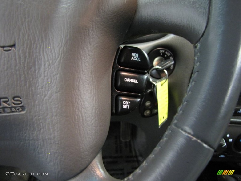 2001 Oldsmobile Alero GL Sedan Controls Photo #78326152