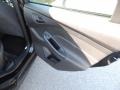 Black - Focus SE Sedan Photo No. 11