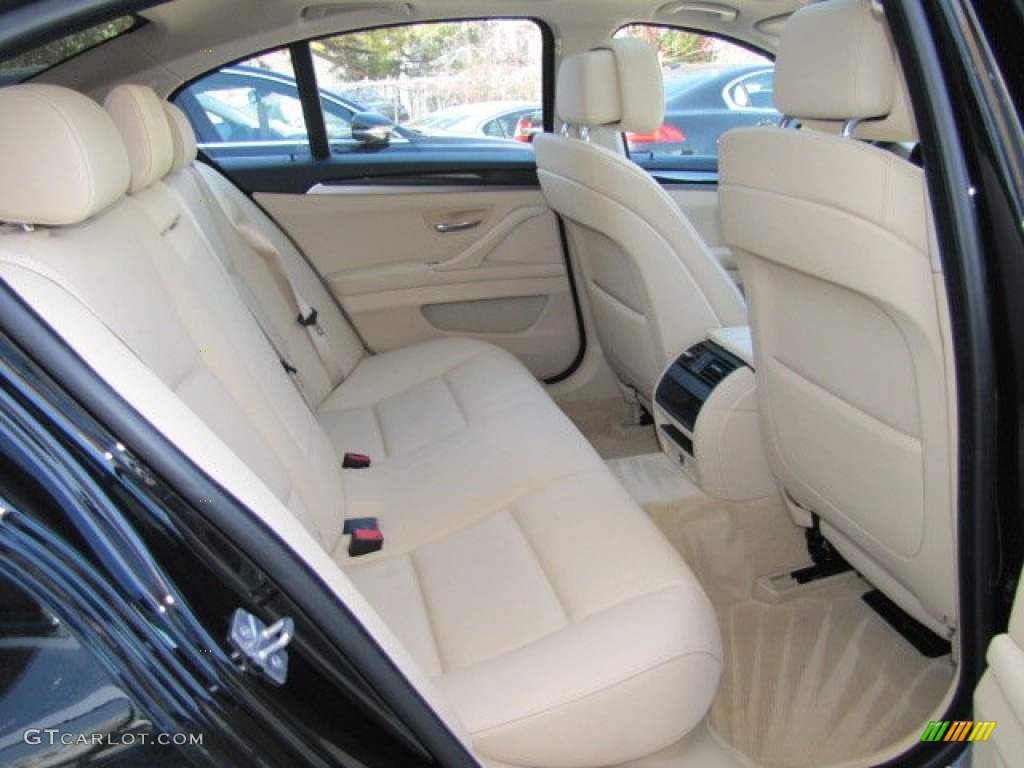 2011 BMW 5 Series 528i Sedan Rear Seat Photo #78326785