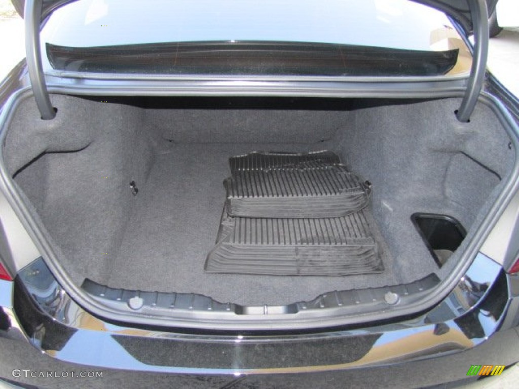 2011 BMW 5 Series 528i Sedan Trunk Photo #78326829