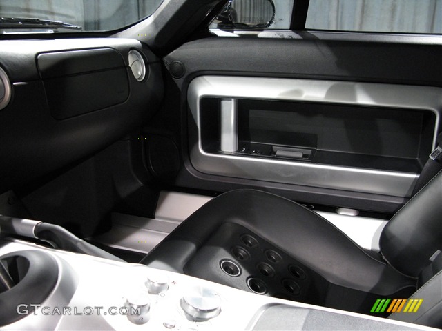 Ebony Black Interior 2005 Ford GT Standard GT Model Photo #783270