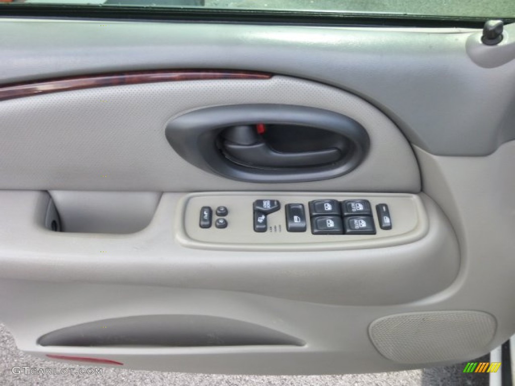 2003 Bravada AWD - Arctic White / Pewter photo #18