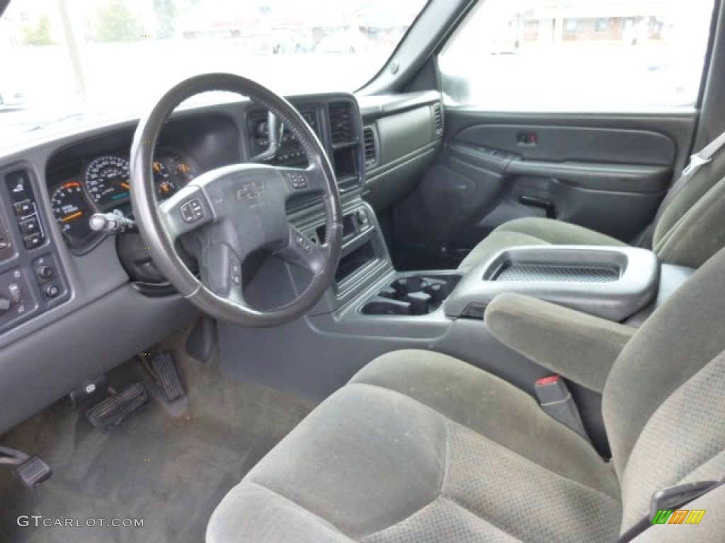 Dark Charcoal Interior 2004 Chevrolet Silverado 2500HD LT Crew Cab 4x4 Photo #78328626