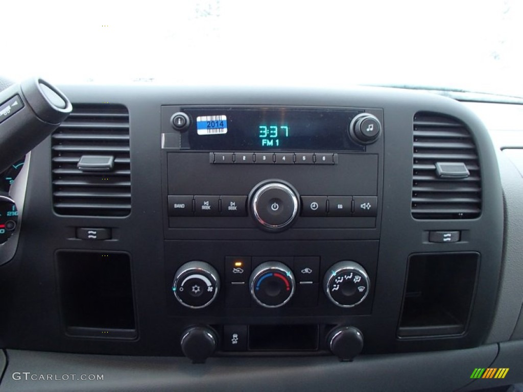 2013 Chevrolet Silverado 3500HD WT Regular Cab 4x4 Utility Truck Controls Photos
