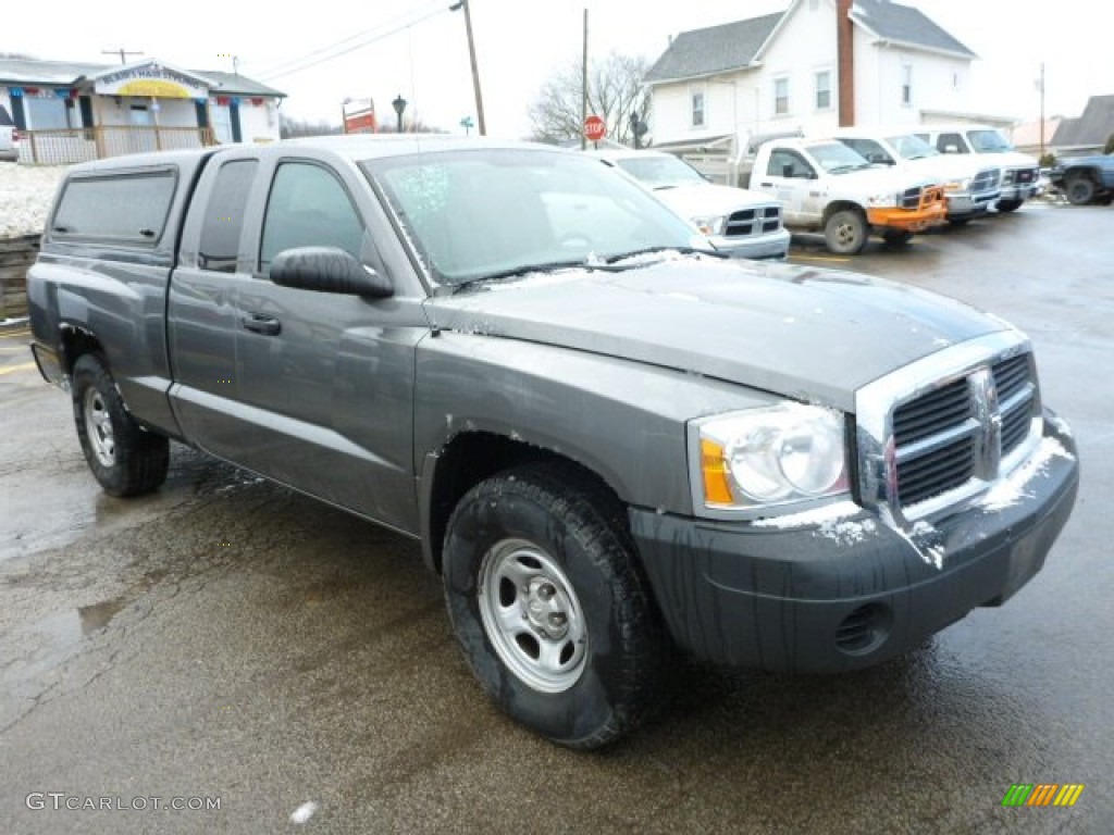 2006 Dodge Dakota ST Club Cab Exterior Photos